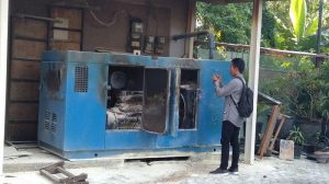 genset-di-rm-cianjur-jalan-a-yani-km-45-banjarmasin-timur-terbakar1